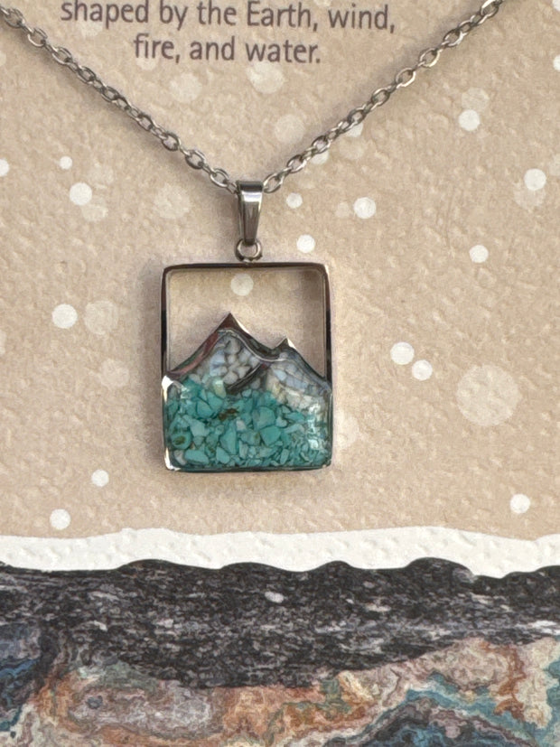 Stunning Earthy inspired necklaces ￼